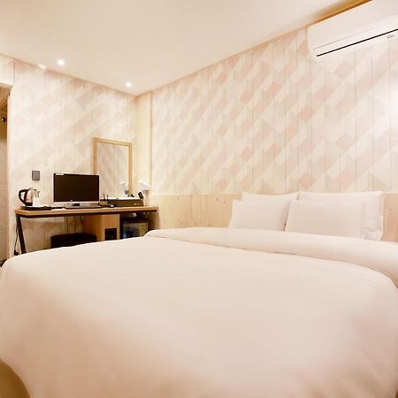 Eton Hotel Чхунчхон Экстерьер фото