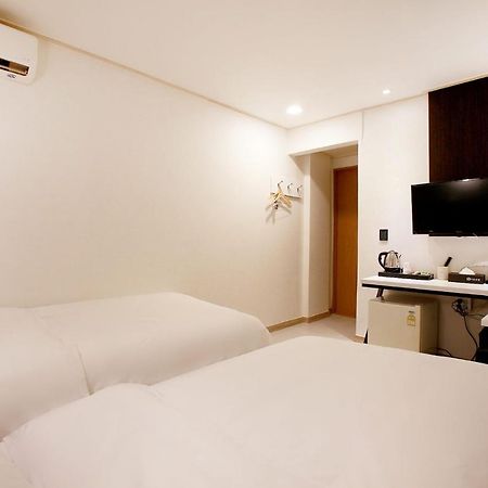 Eton Hotel Чхунчхон Экстерьер фото