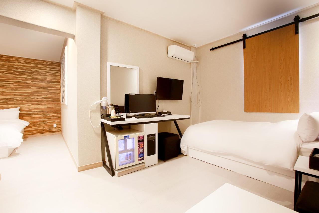 Eton Hotel Чхунчхон Экстерьер фото