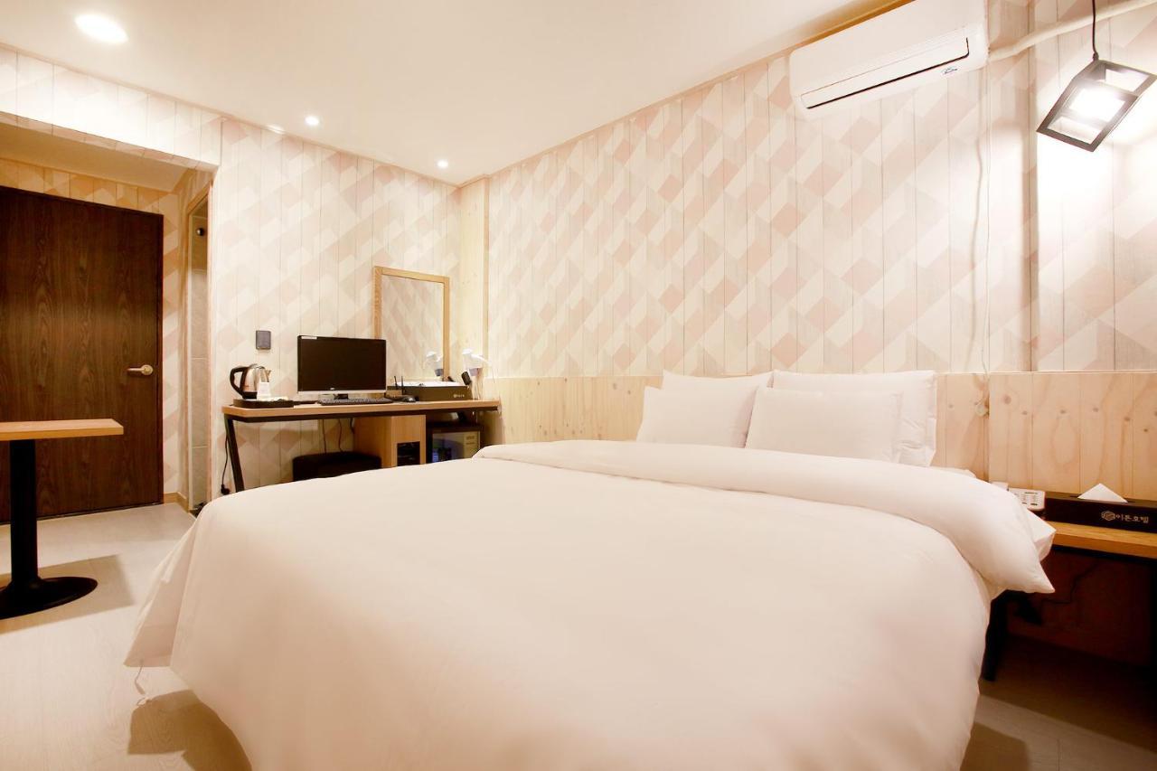 Eton Hotel Чхунчхон Экстерьер фото